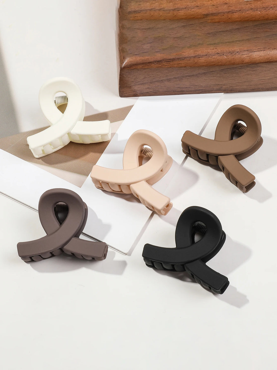 5-Piece Matte Flower Hair Claw Clips – Small Barrettes for Thin Hair