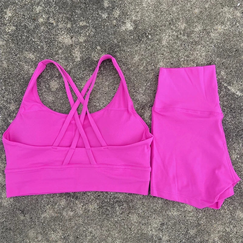 2-Piece Women’s Yoga Set – Cross-Back Sports Bra & High-Waist Shorts