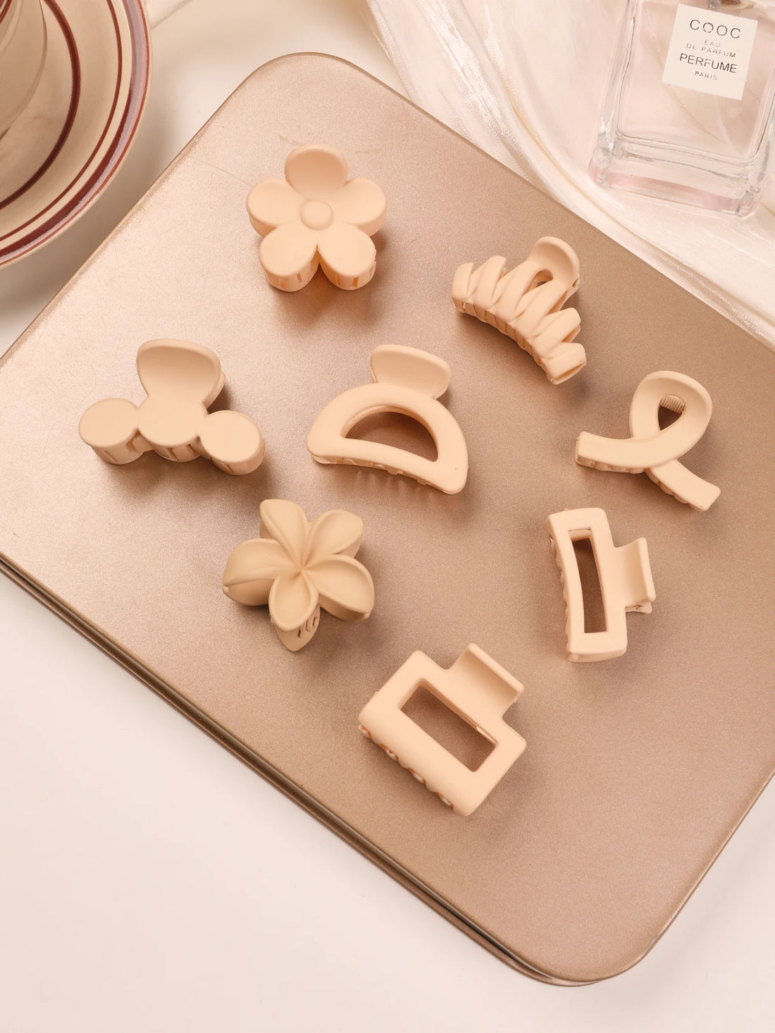 5-Piece Matte Flower Hair Claw Clips – Small Barrettes for Thin Hair