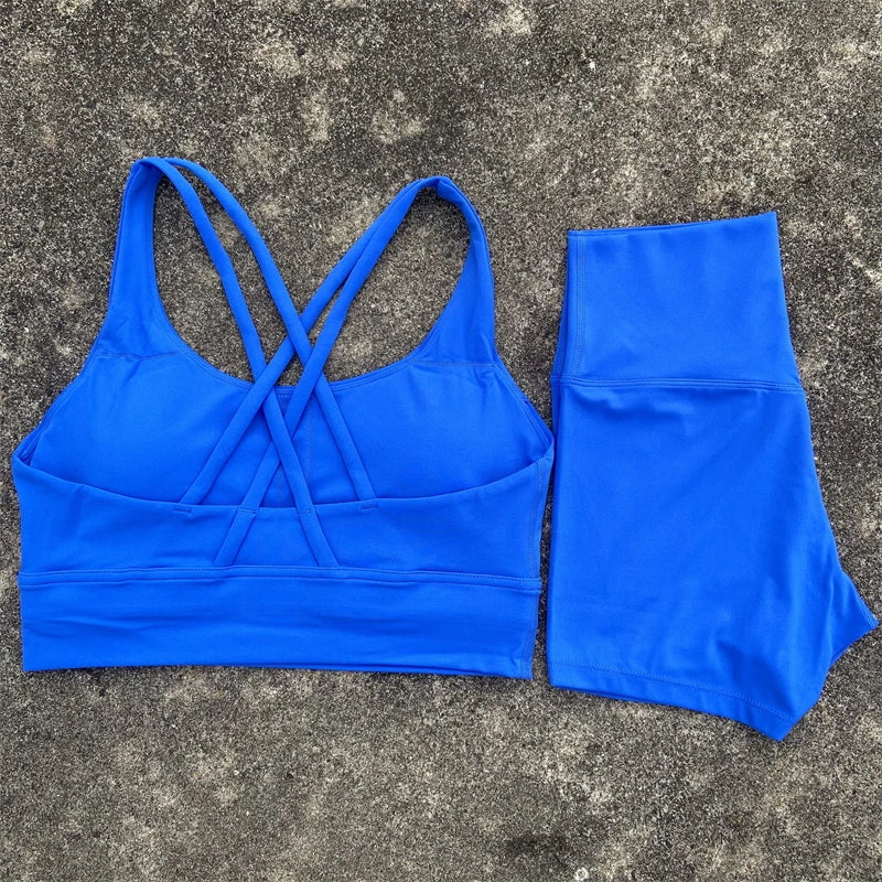 2-Piece Women’s Yoga Set – Cross-Back Sports Bra & High-Waist Shorts