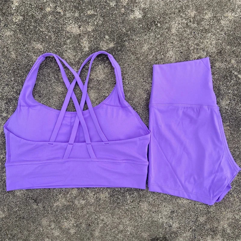 2-Piece Women’s Yoga Set – Cross-Back Sports Bra & High-Waist Shorts